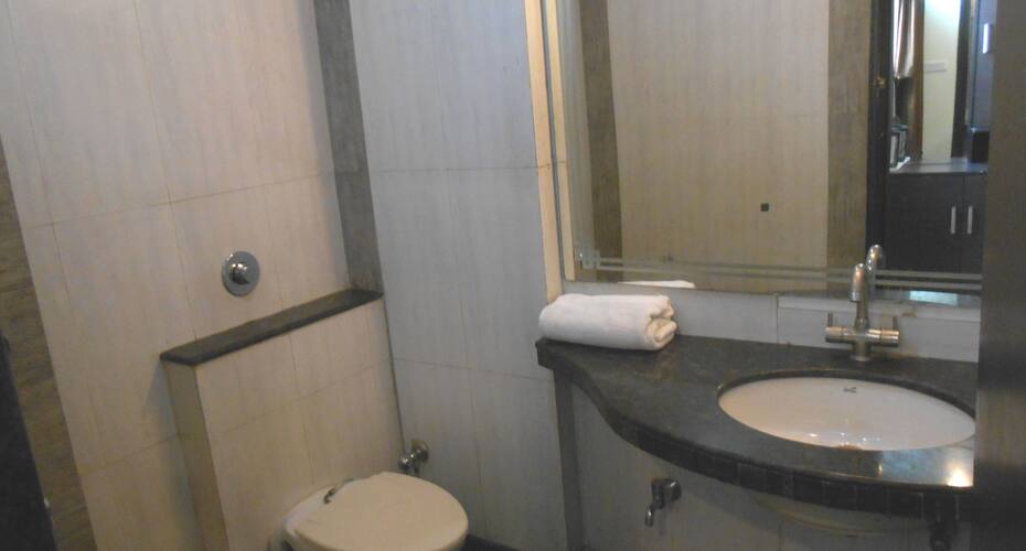 Hotel Renuka Inn, Deoria 5